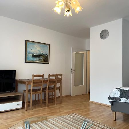 Ferienwohnung Am Koenigsplatz Augsburg Exterior foto