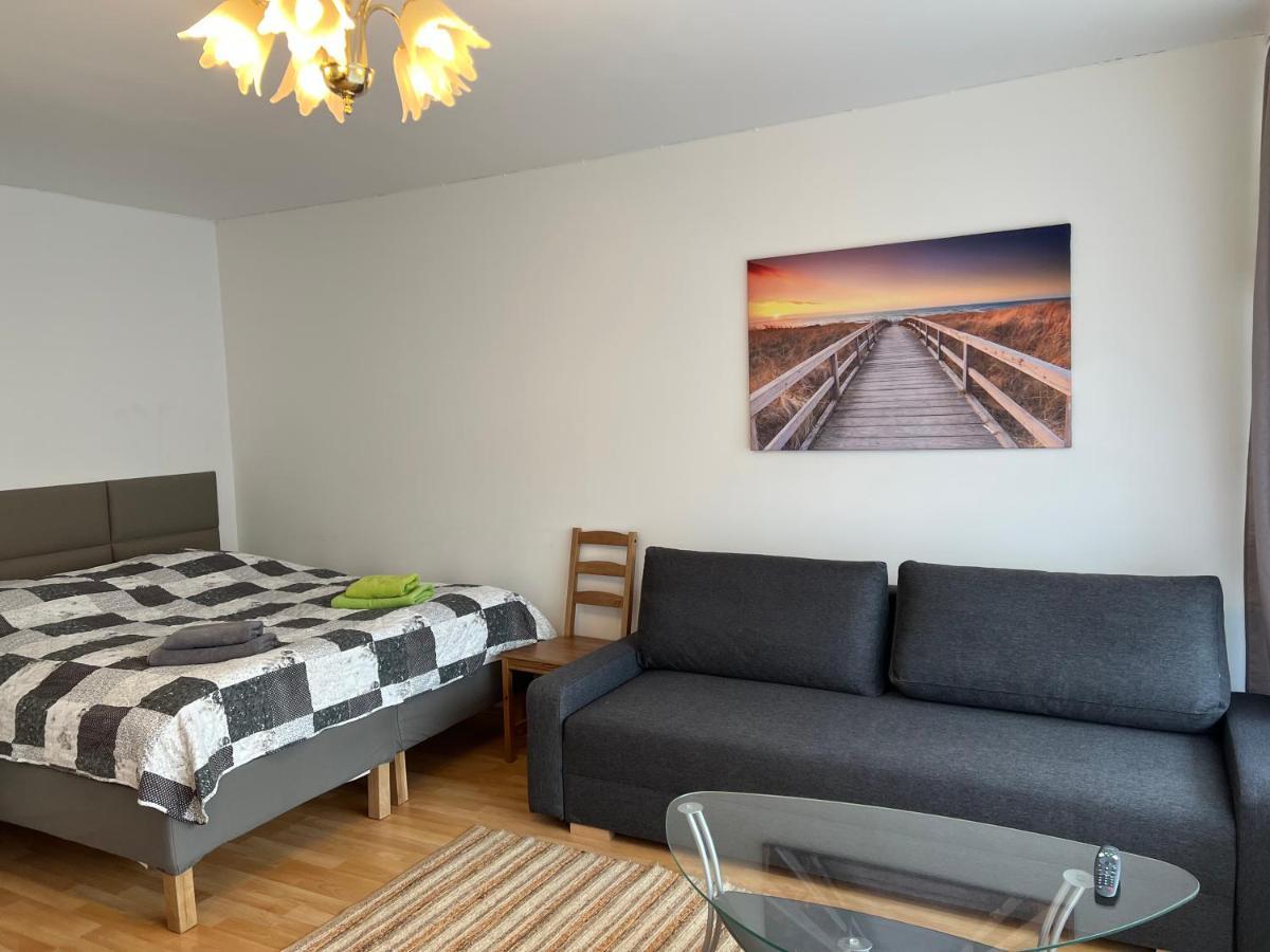 Ferienwohnung Am Koenigsplatz Augsburg Exterior foto